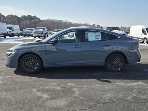 New 2026 Nissan Sentra SV image 8