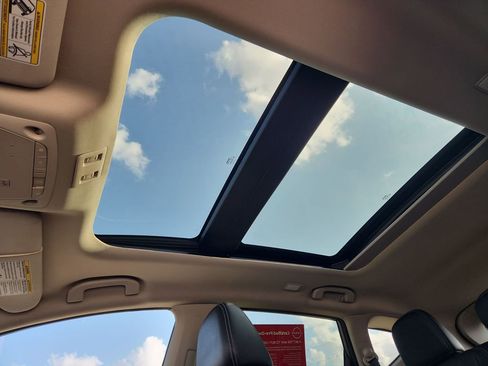 Certified 2020 Nissan Murano Platinum w/ Cargo Package image 16