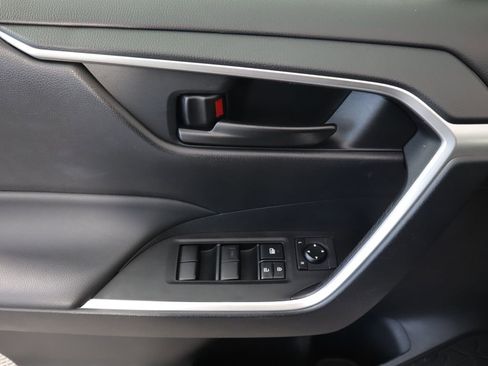 Used 2023 Toyota RAV4 LE image 23