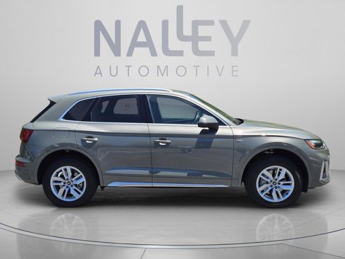 Used 2023 Audi Q5 2.0T Premium w/ Convenience Package AWD/4WD image 6