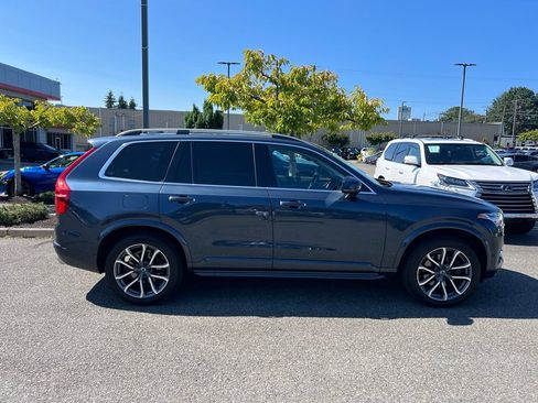 Used 2019 Volvo XC90 T6 Momentum w/ Advanced Package AWD/4WD image 6