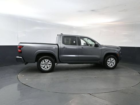 Used 2023 Nissan Frontier SV w/ Tow Package AWD/4WD image 6