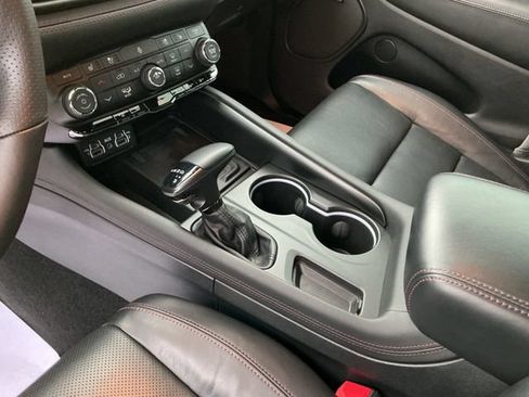 Used 2022 Dodge Durango R/T RWD image 23