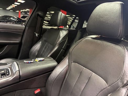 Used 2020 BMW X6 M50i image 28