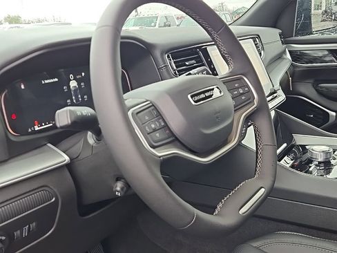 New 2026 Jeep Grand Wagoneer Limited w/ Premium Group II AWD/4WD image 9