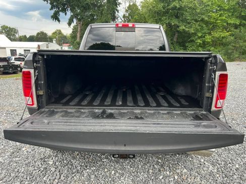Used 2014 RAM 2500 Longhorn AWD/4WD image 7