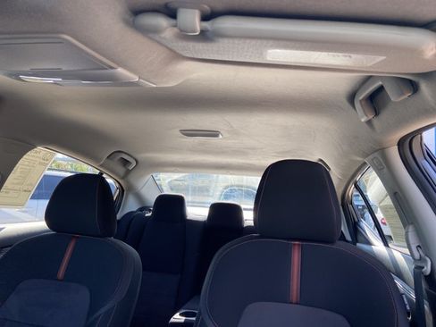 Used 2023 Nissan Sentra SR w/ Electronics Package FWD image 29