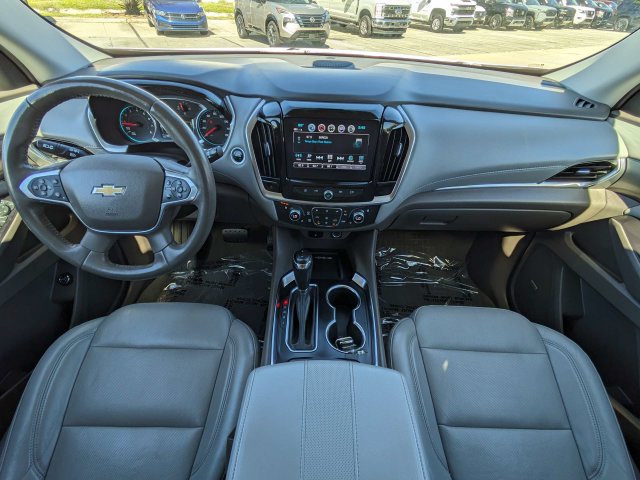 Used 2019 Chevrolet Traverse Premier w/ Driver Confidence II Package FWD image 16