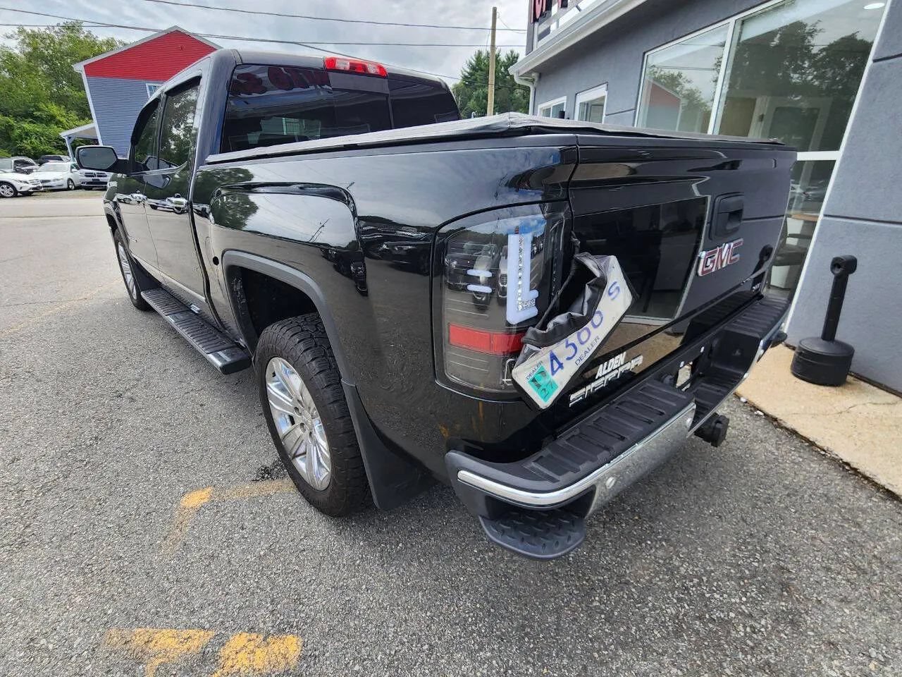 Used 2017 GMC Sierra 1500 SLT AWD/4WD image 7
