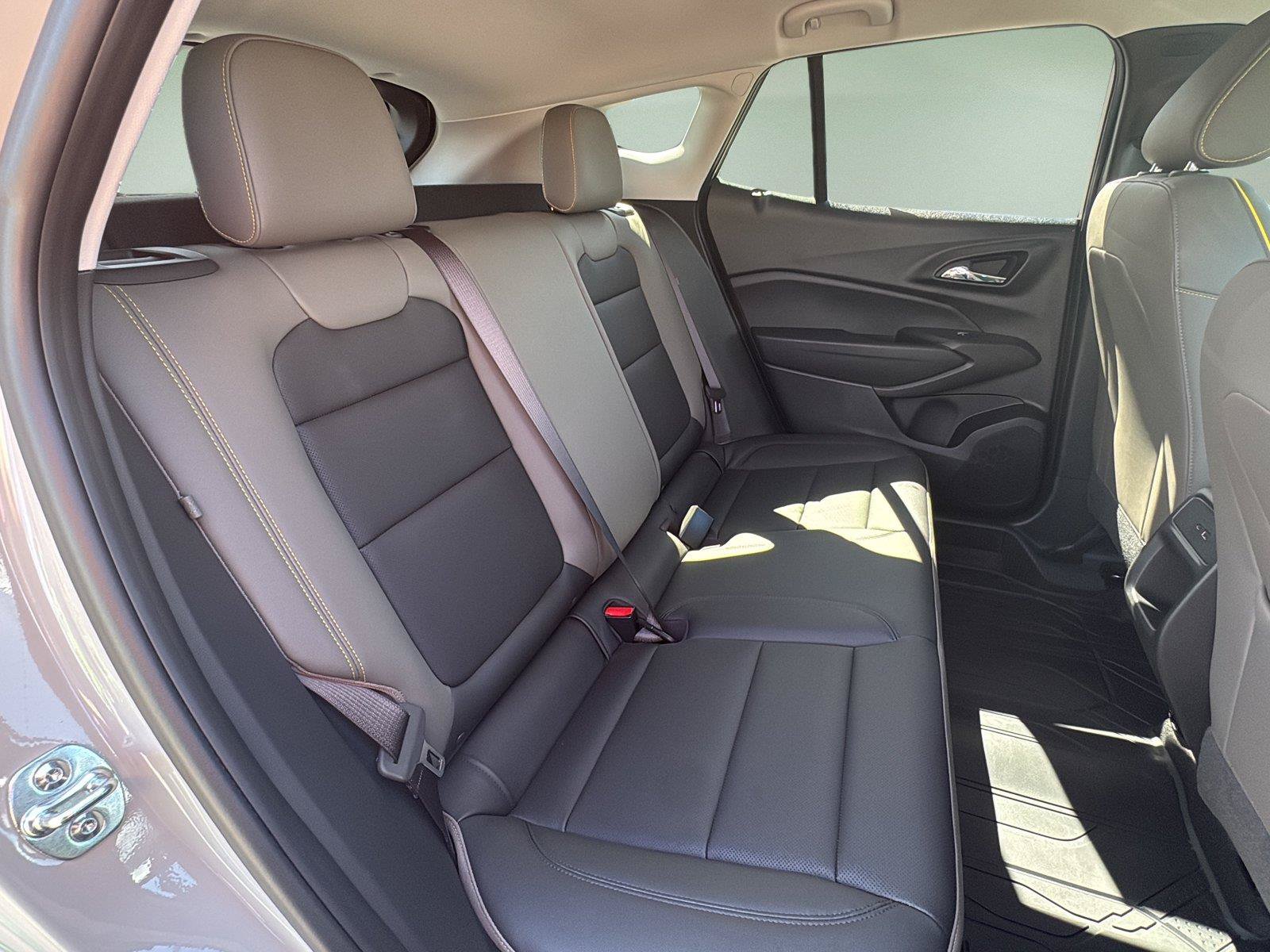 Certified 2026 Chevrolet Trax ACTIV w/ Driver Confidence Package FWD image 22