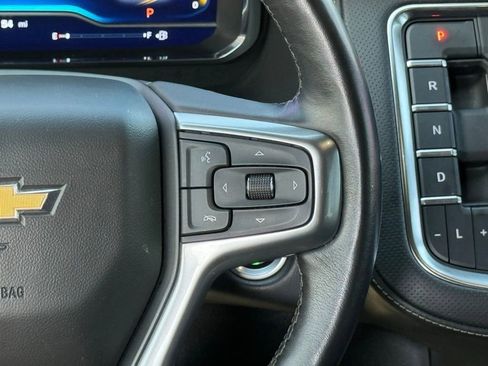 Used 2022 Chevrolet Suburban Premier RWD image 27