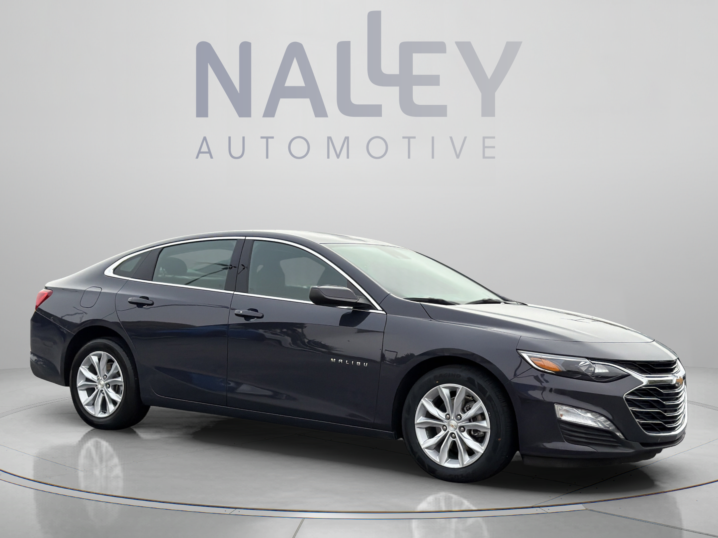 Used 2025 Chevrolet Malibu LT FWD image 7