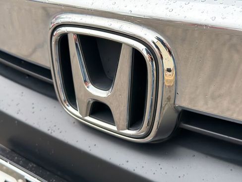 Used 2017 Honda Civic Touring image 12