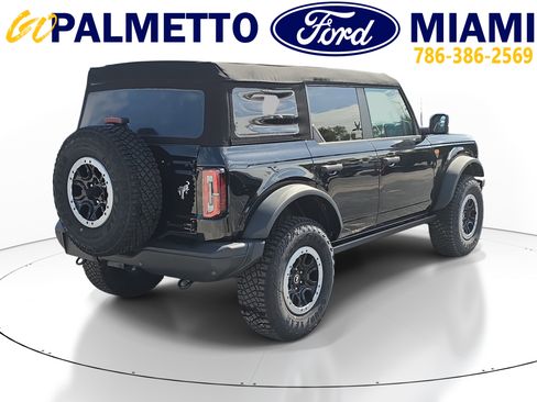 Used 2024 Ford Bronco Badlands AWD/4WD image 6