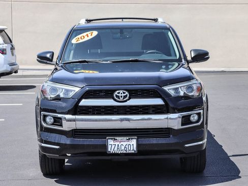 Used 2017 Toyota 4Runner Limited AWD/4WD image 2