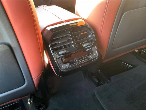 Used 2023 BMW iX xDrive50 w/ Premium Package image 35