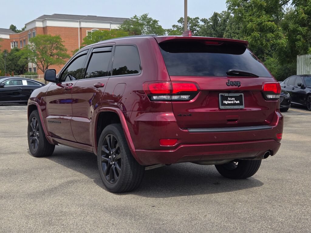 Used 2021 Jeep Grand Cherokee Laredo X AWD/4WD image 19