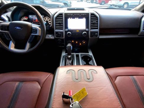 Used 2019 Ford F150 King Ranch w/ Equipment Group 601A Luxury AWD/4WD image 15