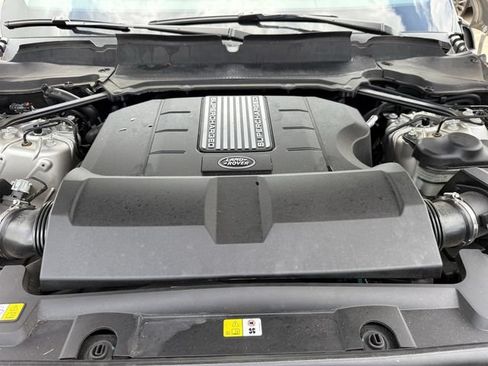 Used 2018 Land Rover Range Rover Supercharged AWD/4WD image 33