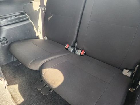 Used 2019 Mitsubishi Outlander ES FWD image 26