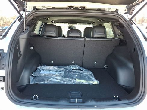 New 2026 Jeep Compass Limited image 21