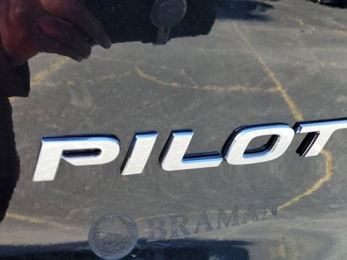 Used 2022 Honda Pilot EX-L image 7