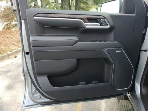 New 2026 GMC Sierra 1500 SLT w/ SLT Premium Plus Package image 18