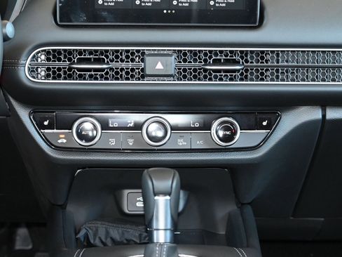 New 2026 Honda HR-V EX-L image 23