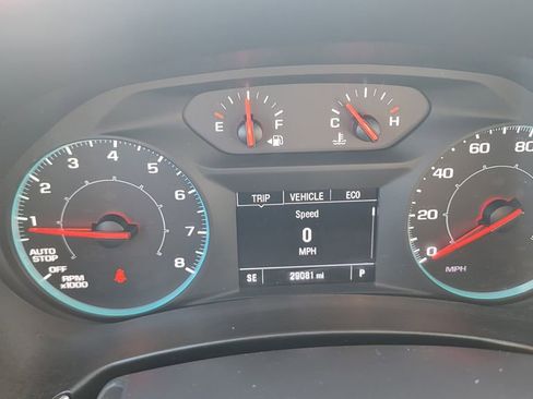 Used 2023 Chevrolet Equinox LS AWD/4WD image 19