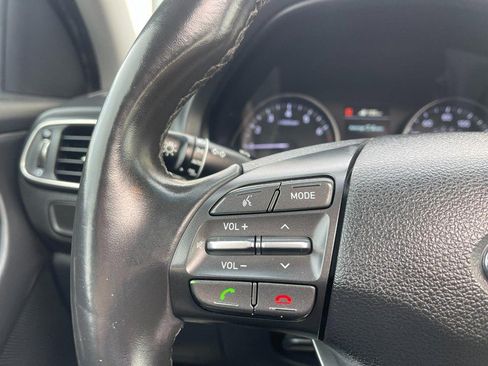 Used 2020 Hyundai Elantra GT w/ Style Package 02 image 24