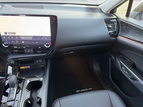 Used 2025 Lexus NX 350h AWD w/ Premium Package image 20