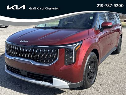 Used 2025 Kia Carnival