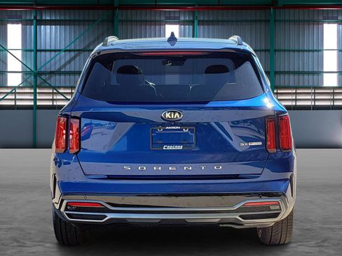 Used 2021 Kia Sorento SX image 4