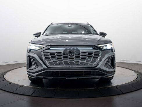 Used 2024 Audi Q8 e-tron Prestige w/ Prestige Package AWD/4WD image 23