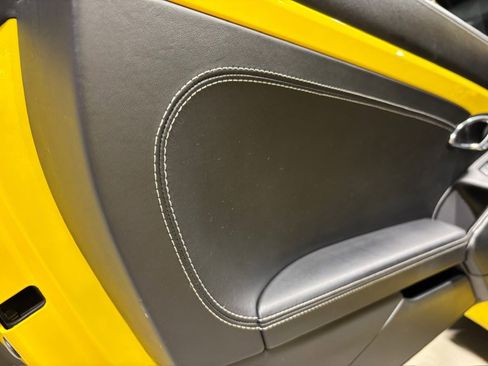 Used 2018 Porsche 911 Carrera S image 15