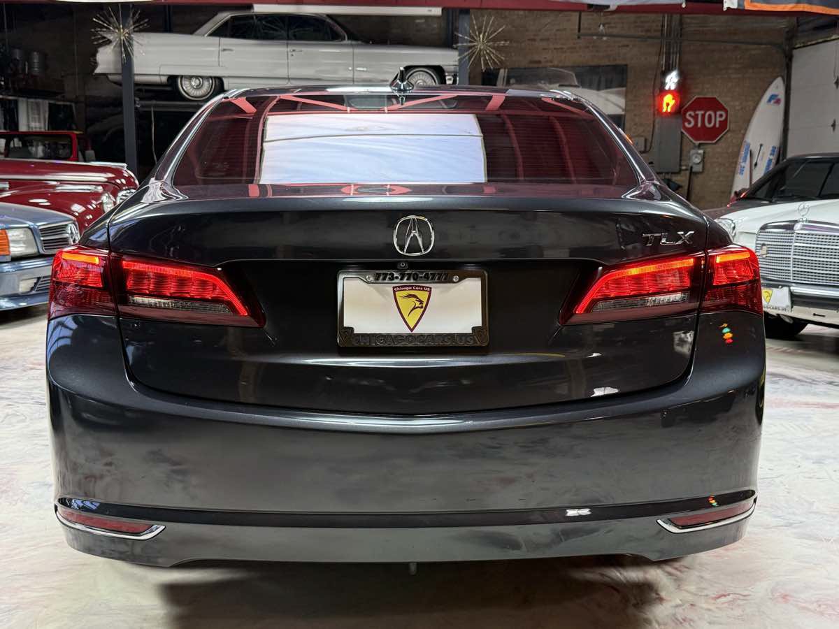 Used 2016 Acura TLX w/ Technology Package FWD image 8