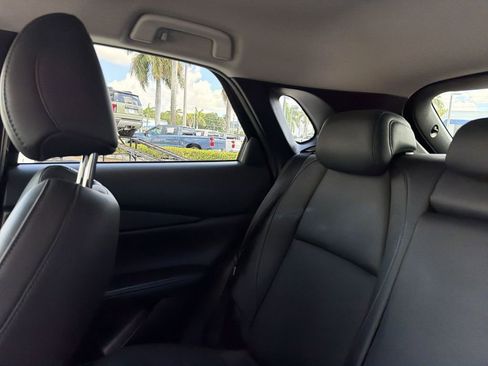 Used 2022 MAZDA CX-30 AWD 2.5 S w/ Select Package image 11