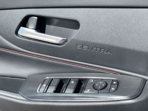 New 2026 Nissan Sentra SR w/ Floor Mat Package FWD image 12
