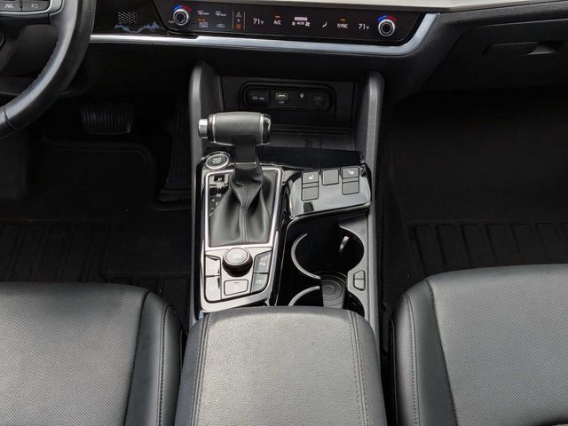 Used 2024 Kia Sportage EX FWD image 17