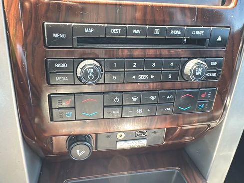 Used 2012 Ford F150 Lariat w/ Lariat Chrome Pkg AWD/4WD image 14