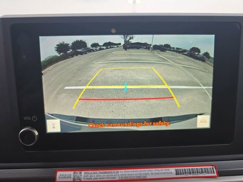 Certified 2025 Toyota Tacoma SR5 image 21