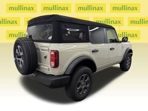 New 2026 Ford Bronco Big Bend image 3