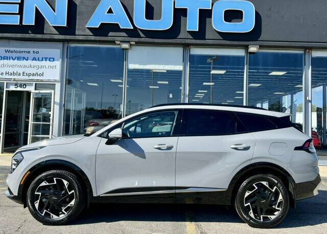 Used 2025 Kia Sportage SX AWD/4WD image 2