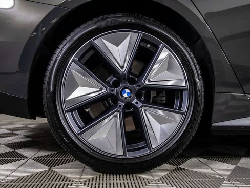 Used 2025 BMW i4 eDrive40 w/ Premium Package image 39