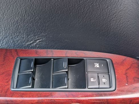 Used 2011 Lexus GX 460 Premium AWD/4WD image 22