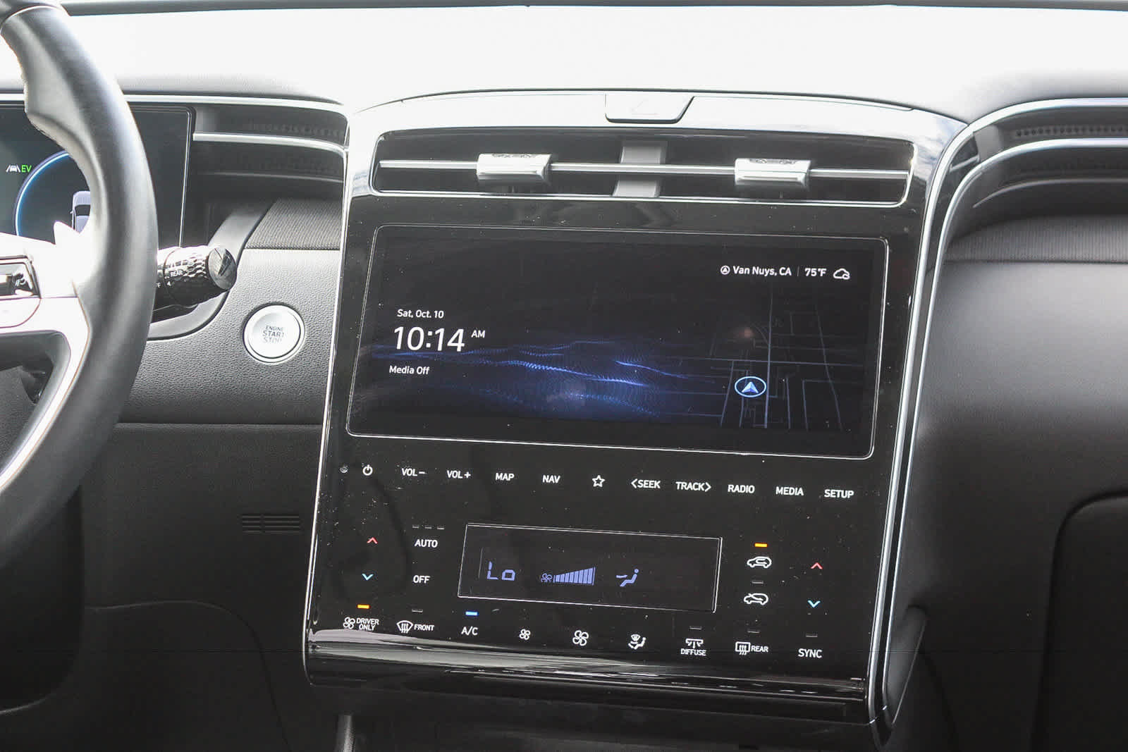 Certified 2023 Hyundai Tucson Limited AWD/4WD image 18