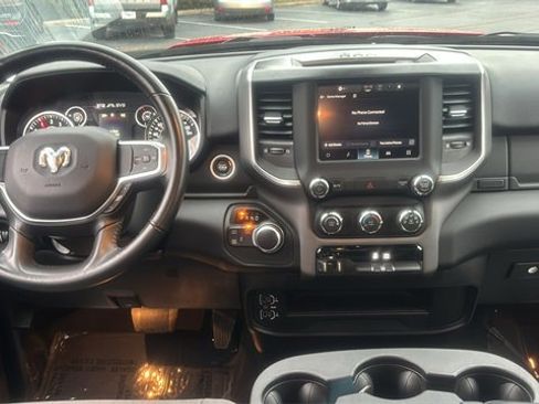 Used 2024 RAM 2500 Big Horn w/ Bed Utility Group image 10