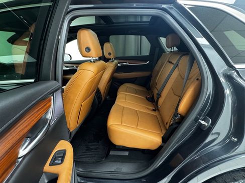Used 2022 Cadillac XT5 Premium Luxury image 12