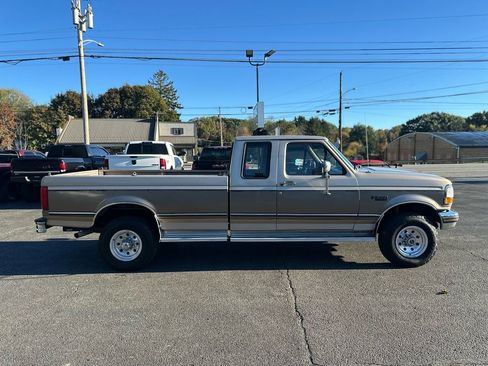 Used 1992 Ford F250 4x4 SuperCab image 2