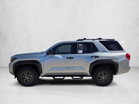New 2026 Toyota 4Runner SR5 AWD/4WD image 5